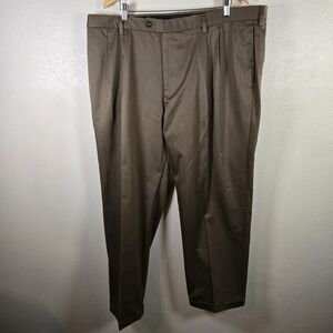 Haggar Pants Mens NEW 44x30 Brown VIP Trouser Classic Fit Pleated Flex Waist